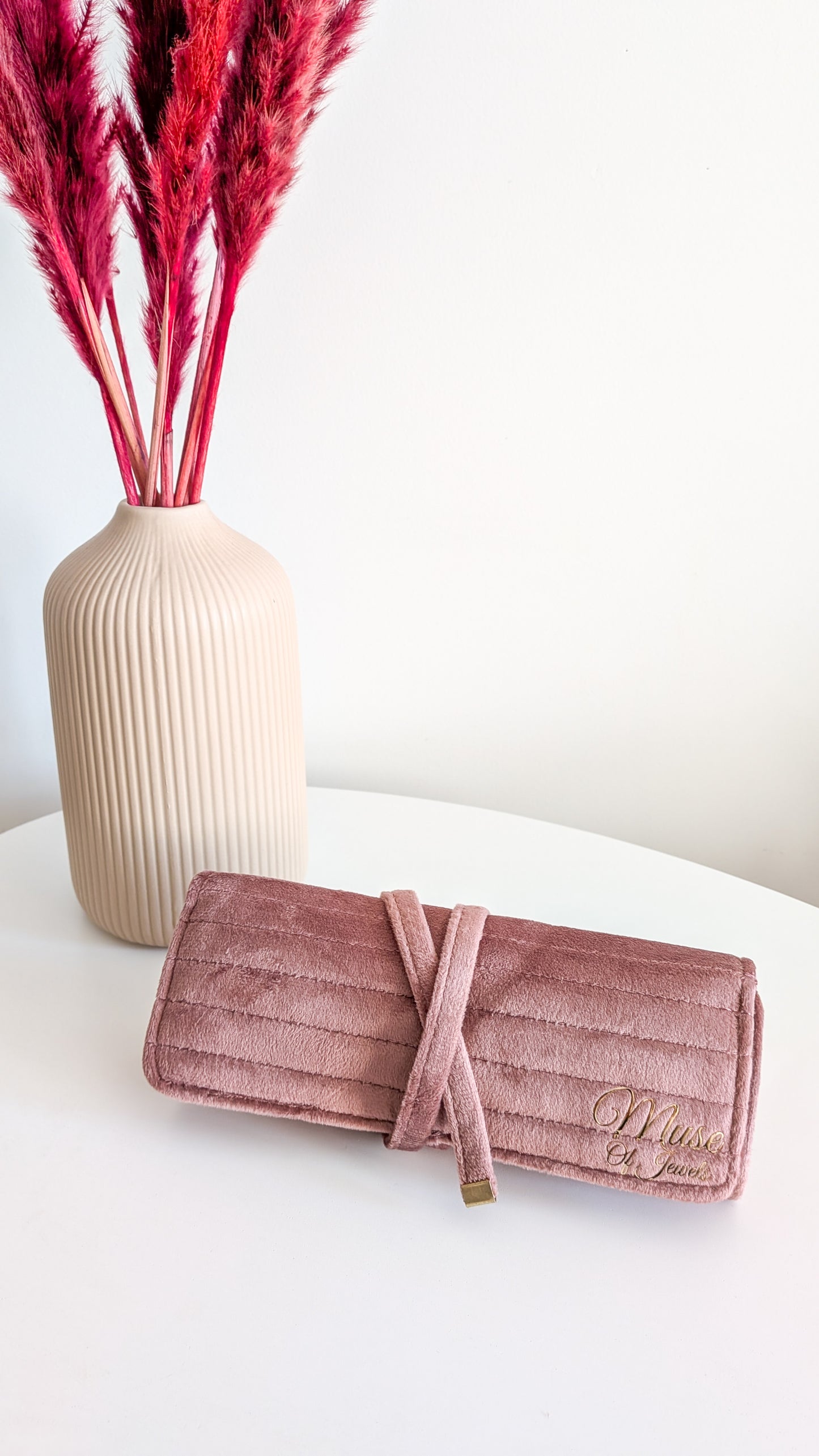 Pochette à bijoux en velours