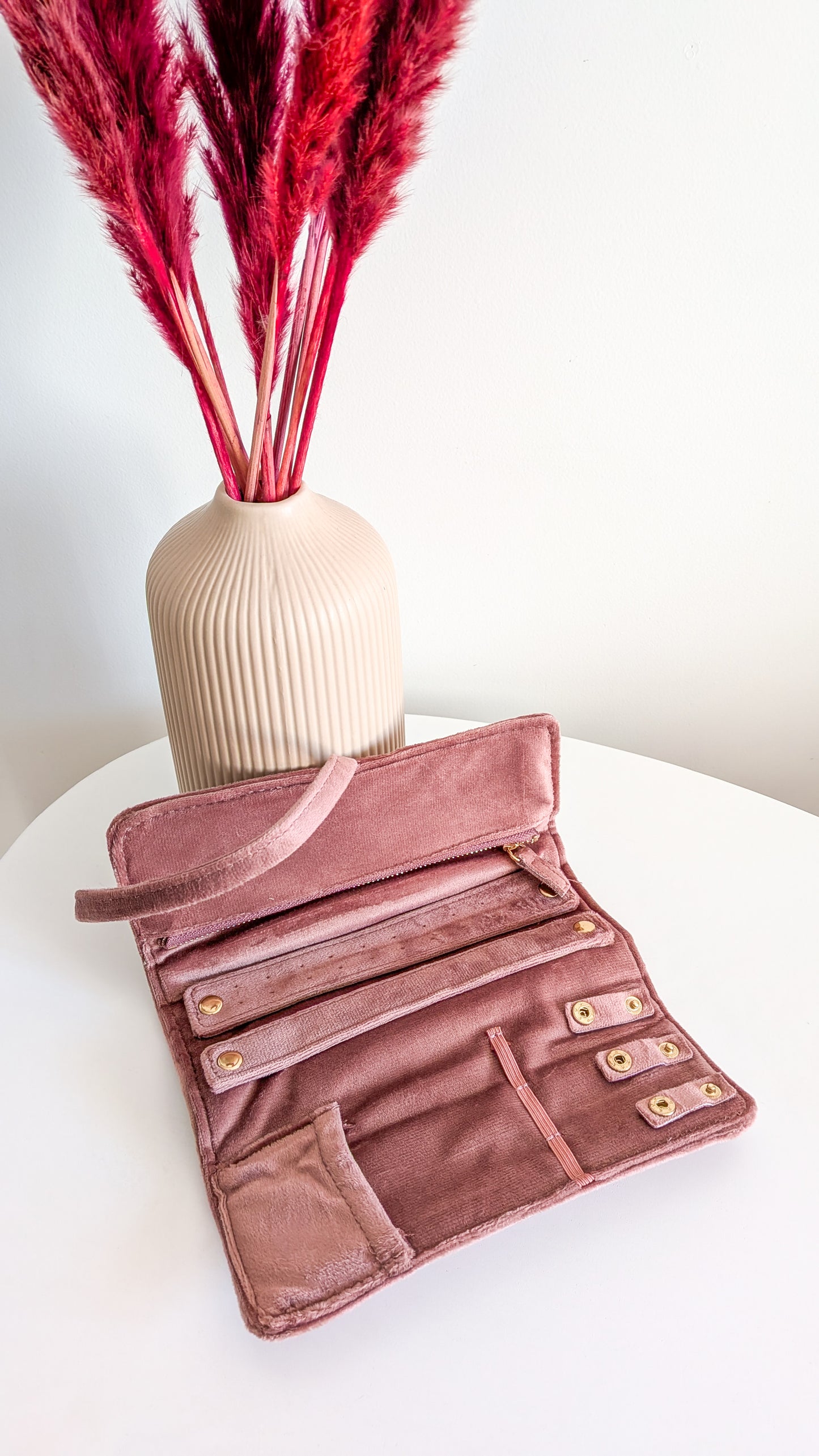 Pochette à bijoux en velours